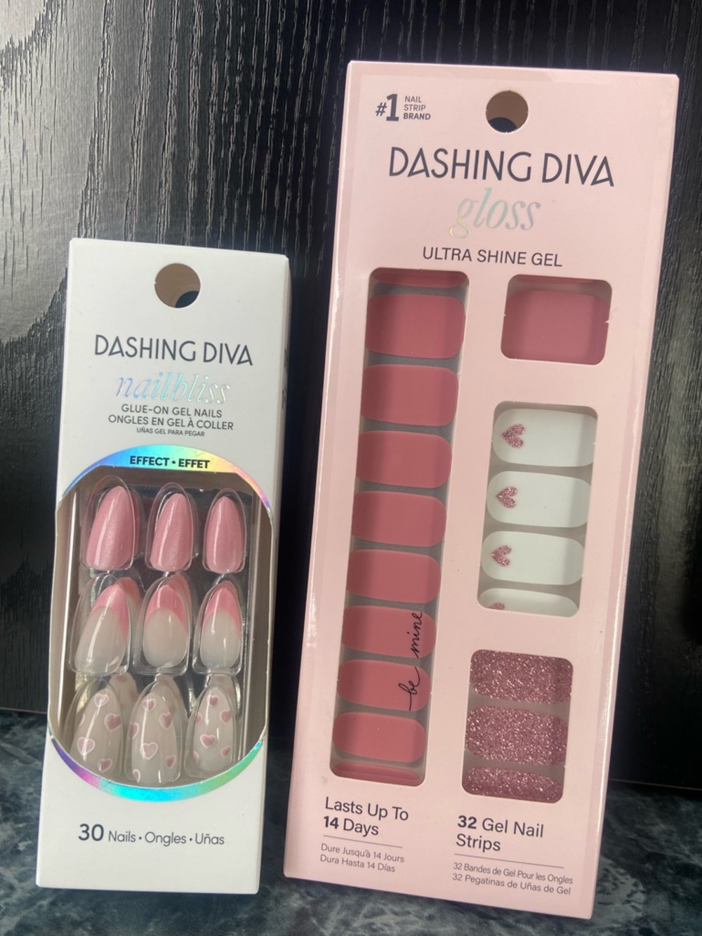 ⭐️3/$20⭐️Dashing Diva Pink Heart Gel Nail Strips & Glue-On Nails